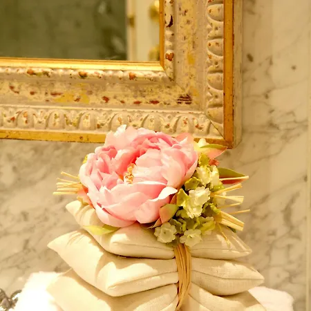 Grand Des Ambassadeurs