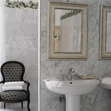 Grand Des Ambassadeurs Hotel Menton