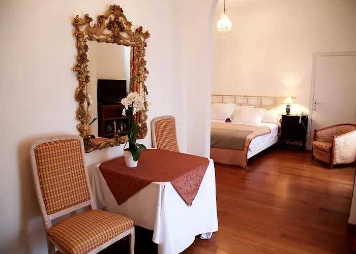 Grand Des Ambassadeurs