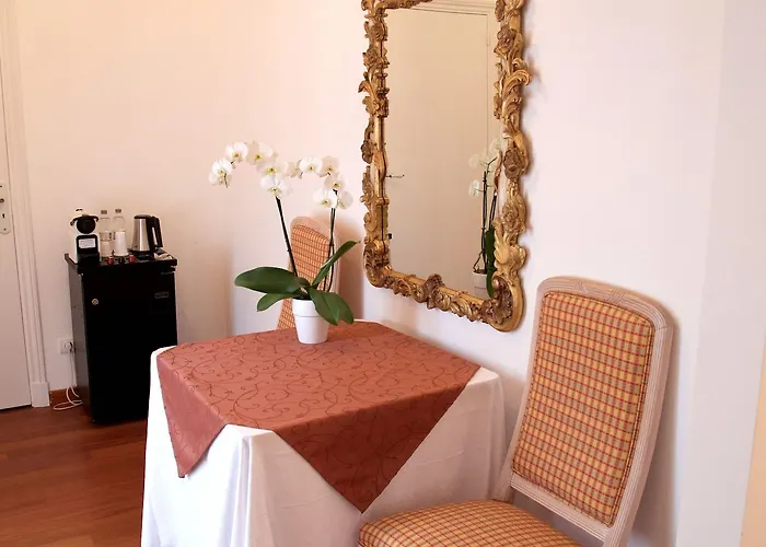 Hotel Grand Des Ambassadeurs Mentona