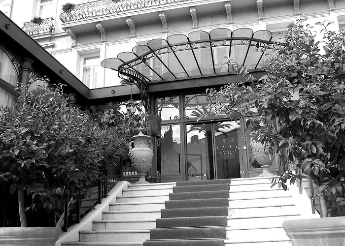 Grand Des Ambassadeurs 4* Mentona