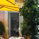 Grand Des Ambassadeurs Hotel 4*