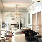 Grand Des Ambassadeurs Hotel Menton