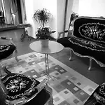 Grand Des Ambassadeurs Hotel