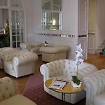 Grand Des Ambassadeurs Hotel
