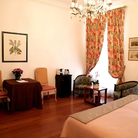 Grand Des Ambassadeurs فندق مينتون