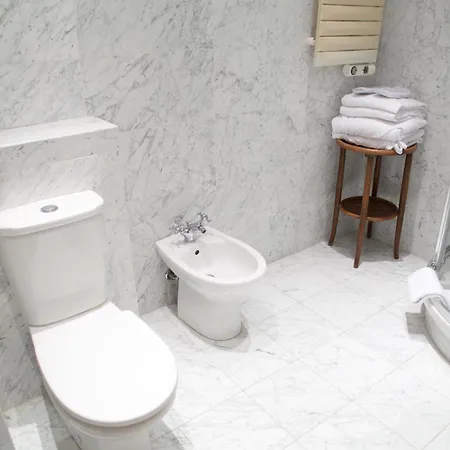 Des Ambassadeurs Hotell 4*