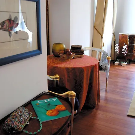 Hotel Grand Des Ambassadeurs 4*