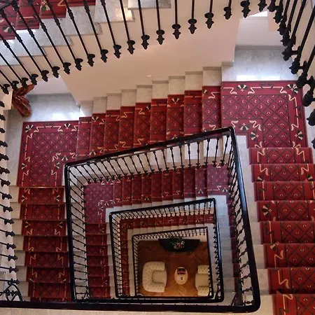 Grand Des Ambassadeurs 4* مينتون
