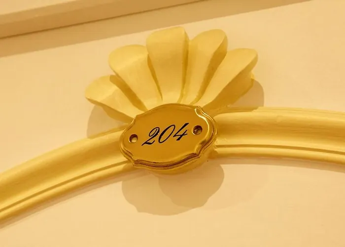 Szálloda Grand Des Ambassadeurs 4*