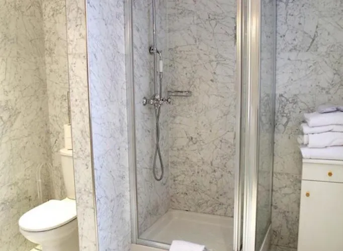 Grand Des Ambassadeurs Hotel Menton