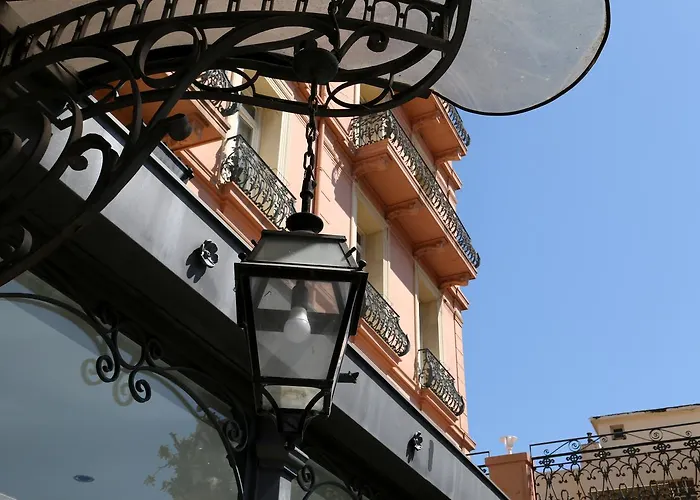 Des Ambassadeurs Menton