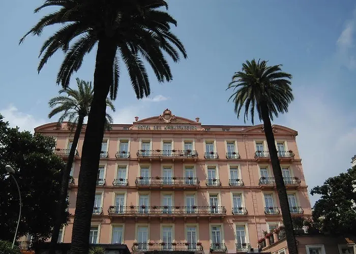 Grand Des Ambassadeurs Hotel